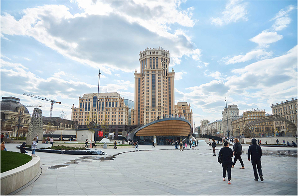 Paveletskaya Plaza, Moscow