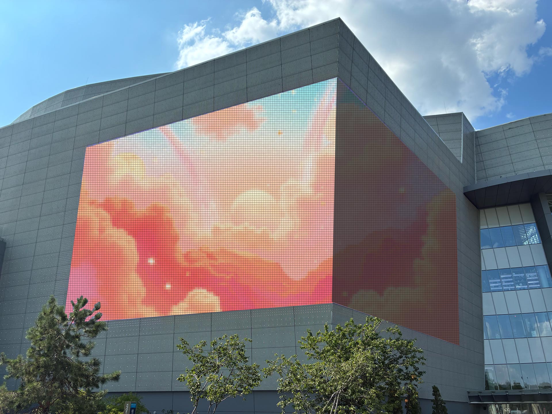 Digital Screen on MKAD 67 km (Vegas City Mall) 4